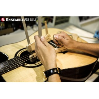 專業吉他、貝斯調整與整理 (弦費用另計)